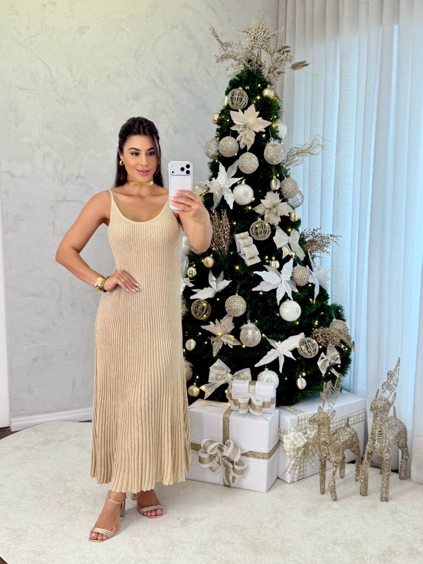 VESTIDO TRICOT DOURADO